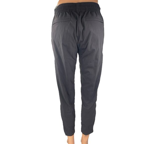 Athleta Women's Black Elastic Waist Ankle Zip Tapered Activewear Sweatpants Sz 4 - Picture 3 of 5